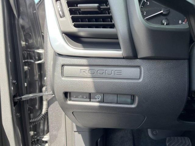 new 2025 Nissan Rogue car, priced at $30,076