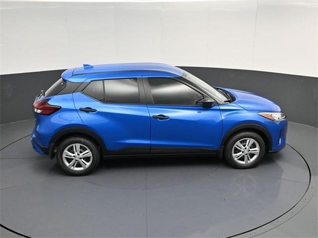 new 2025 Nissan Kicks Play car, priced at $23,179