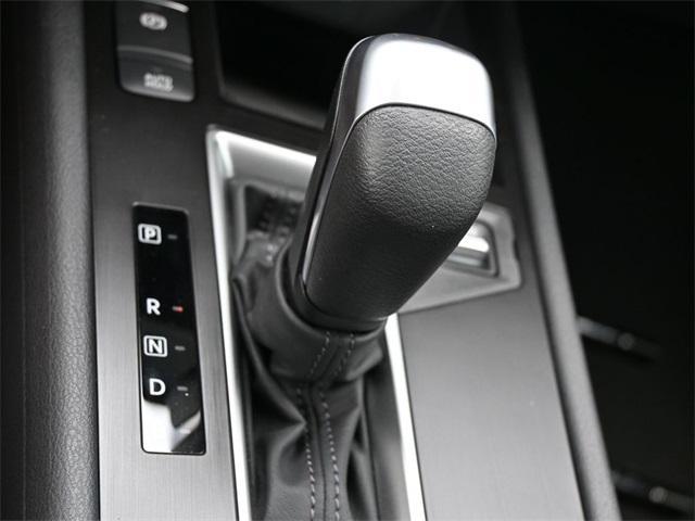 new 2025 Nissan Kicks car, priced at $23,281