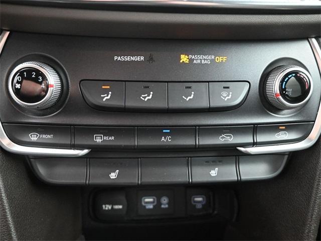 used 2020 Hyundai Santa Fe car, priced at $17,500