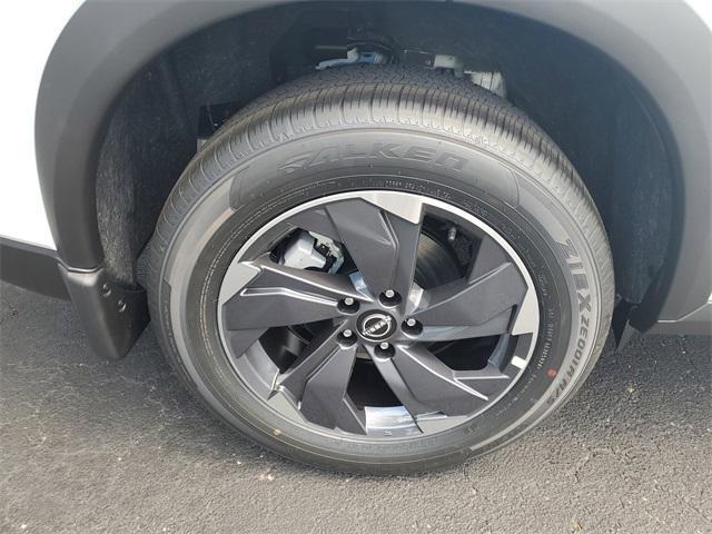 new 2025 Nissan Rogue car, priced at $32,450