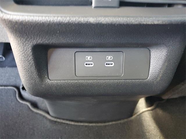 new 2025 Nissan Murano car, priced at $40,568