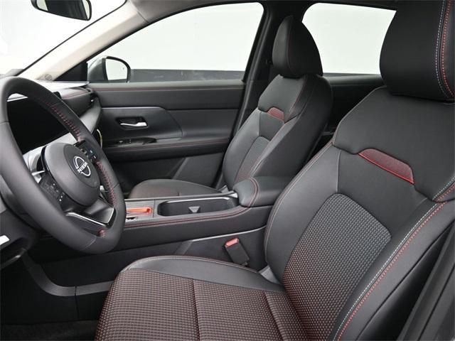 new 2025 Nissan Kicks car, priced at $27,752