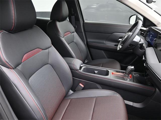 new 2025 Nissan Kicks car, priced at $27,752