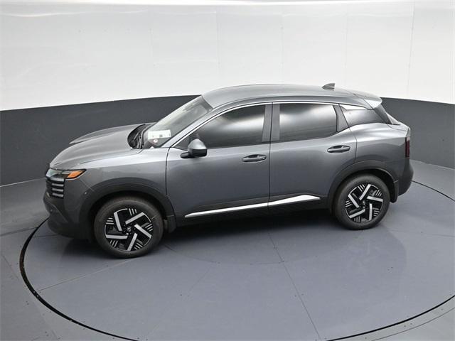new 2025 Nissan Kicks car, priced at $25,107