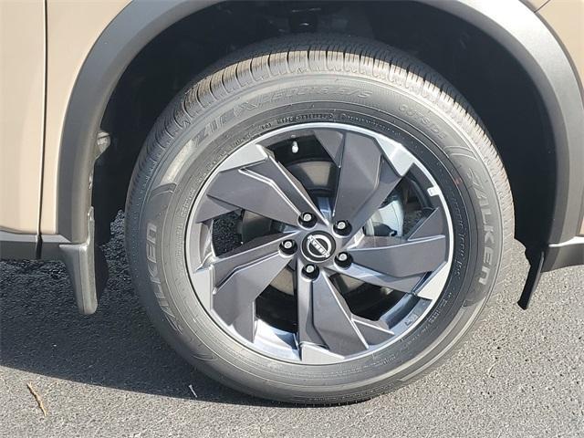 new 2025 Nissan Rogue car, priced at $32,450