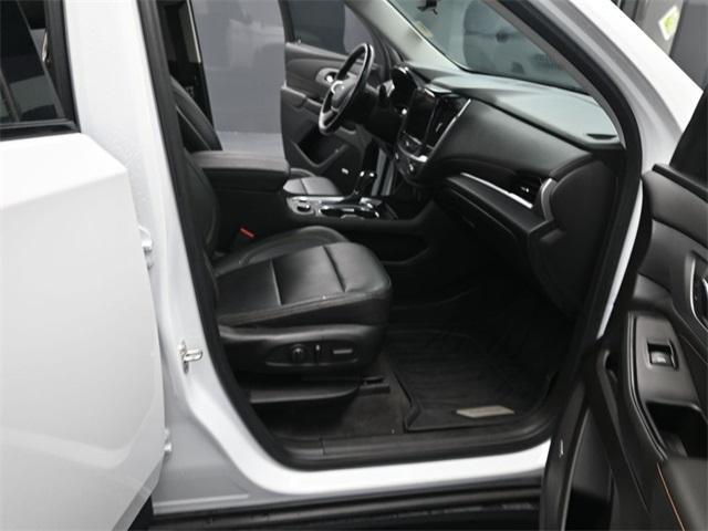 used 2020 Chevrolet Traverse car, priced at $29,497