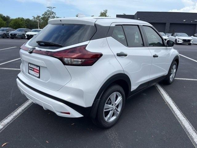 new 2024 Nissan Kicks car, priced at $22,654