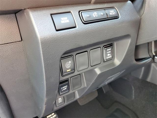 new 2025 Nissan Frontier car, priced at $40,490