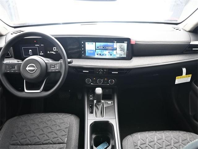 new 2025 Nissan Kicks car, priced at $26,395