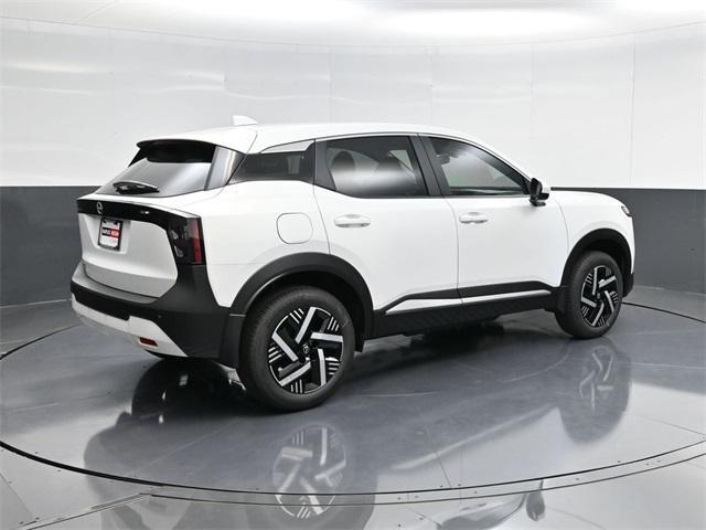 new 2025 Nissan Kicks car, priced at $26,045
