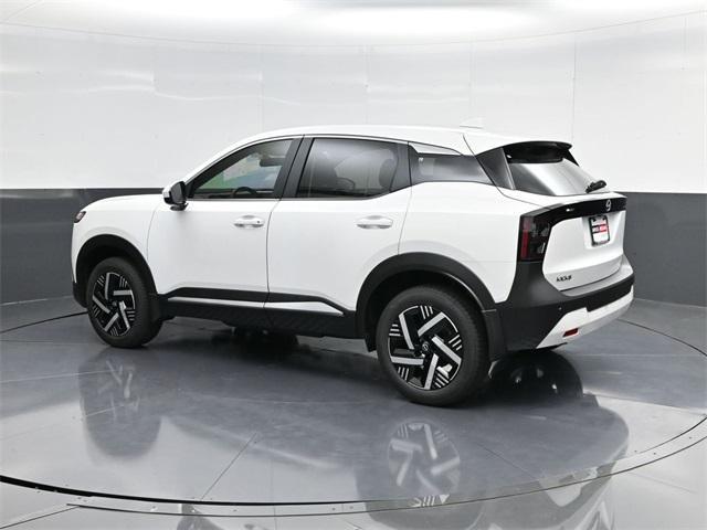 new 2025 Nissan Kicks car, priced at $26,045