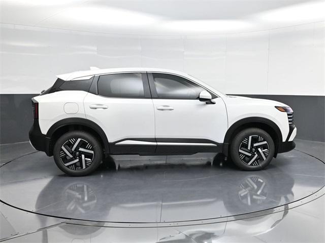 new 2025 Nissan Kicks car, priced at $26,045