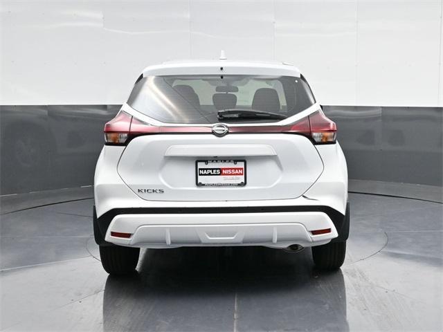 new 2025 Nissan Kicks Play car, priced at $23,179