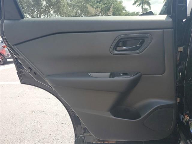 new 2025 Nissan Rogue car, priced at $30,850