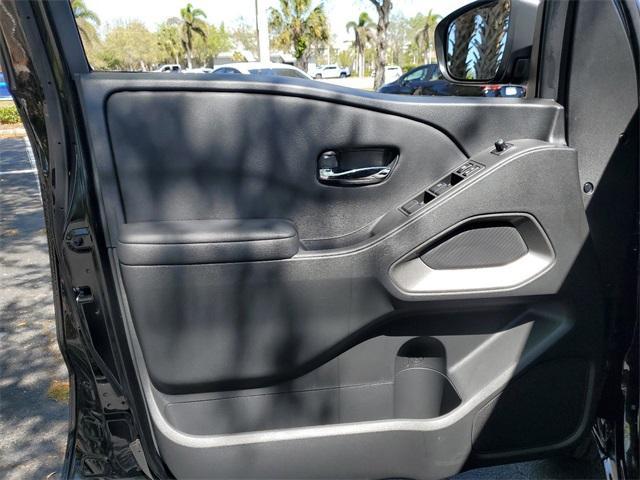 new 2025 Nissan Frontier car, priced at $40,815
