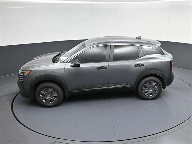 new 2025 Nissan Kicks car, priced at $23,281