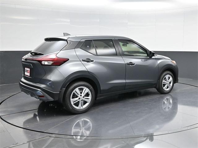 new 2025 Nissan Kicks Play car, priced at $22,974