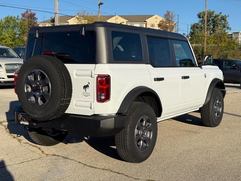 new 2025 Ford Bronco car, priced at $45,640