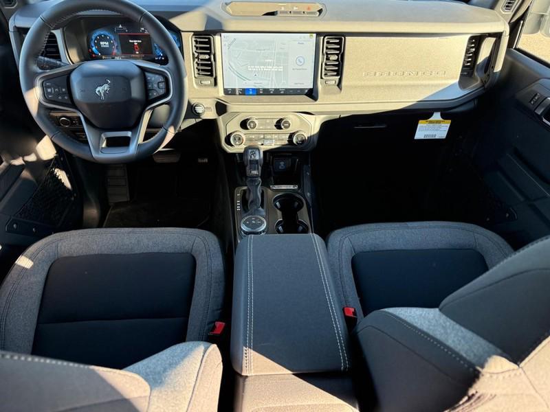new 2025 Ford Bronco car, priced at $45,640