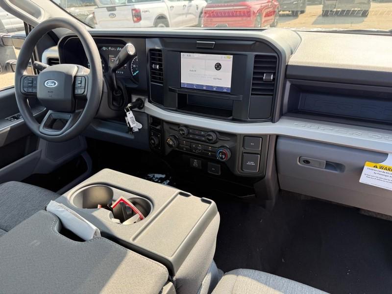 new 2025 Ford F-350 car, priced at $55,040