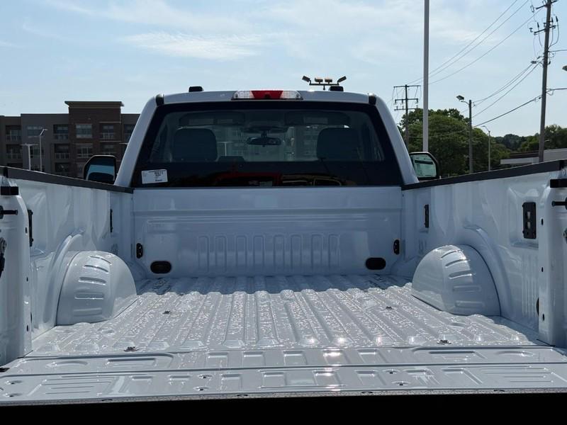 new 2025 Ford F-350 car, priced at $55,040