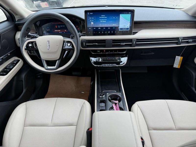 new 2025 Lincoln Corsair car, priced at $49,545