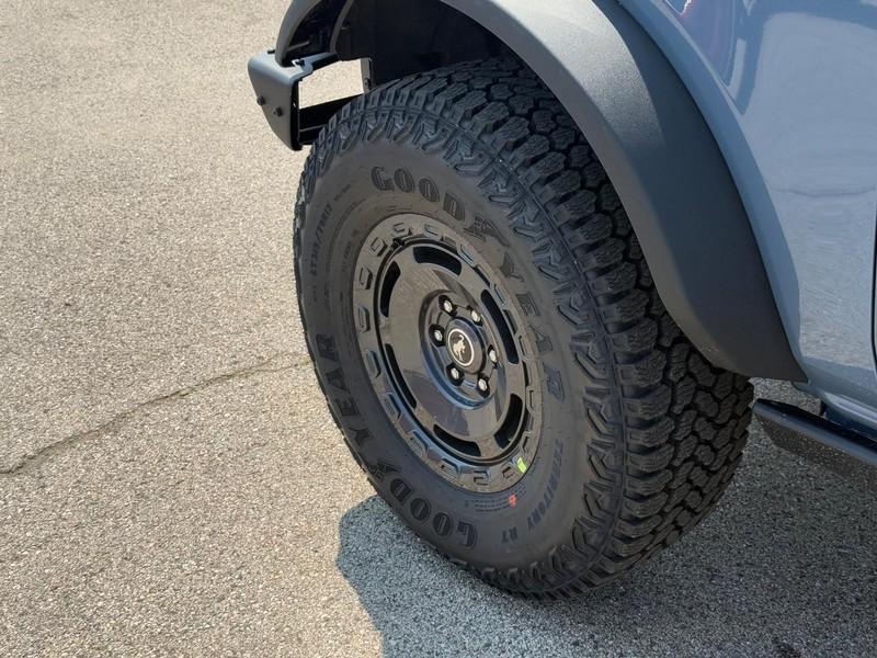 new 2025 Ford Bronco car, priced at $65,435