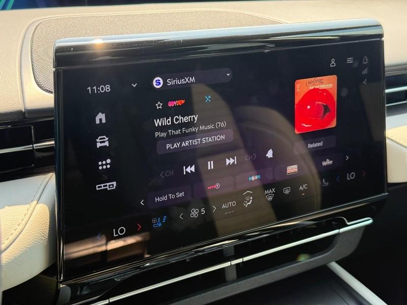 new 2025 Lincoln Nautilus car, priced at $62,837