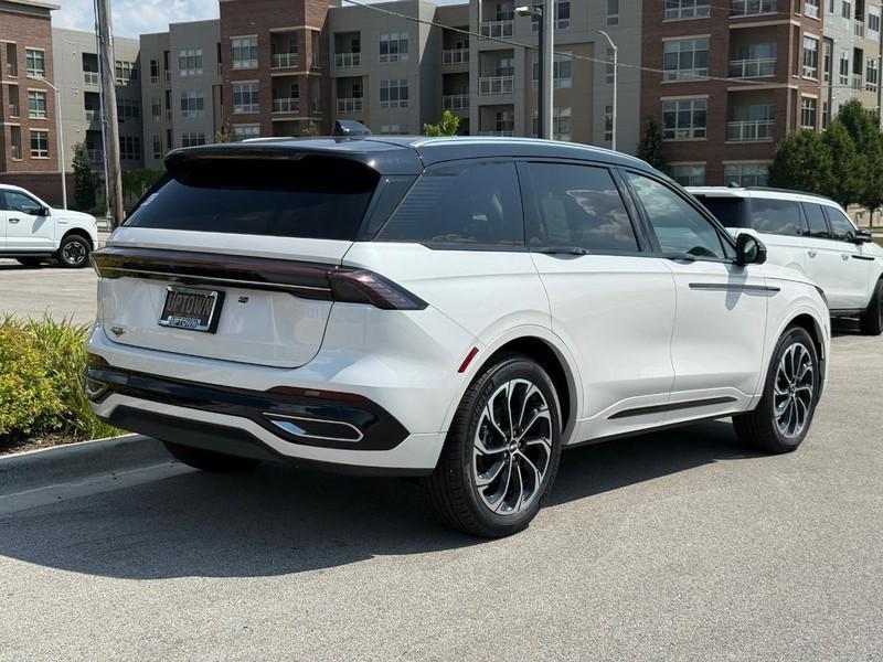 new 2025 Lincoln Nautilus car, priced at $62,837