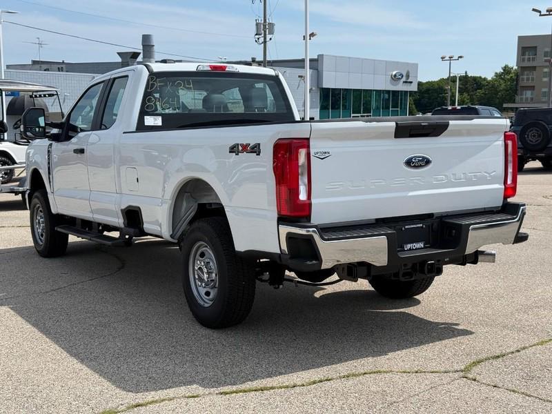 new 2025 Ford F-250 car, priced at $53,703
