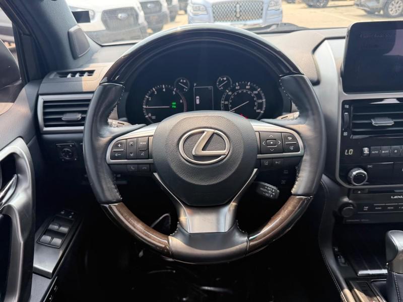 used 2022 Lexus GX 460 car, priced at $44,995