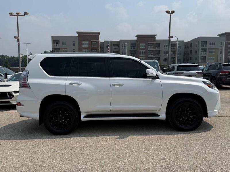 used 2022 Lexus GX 460 car, priced at $44,995