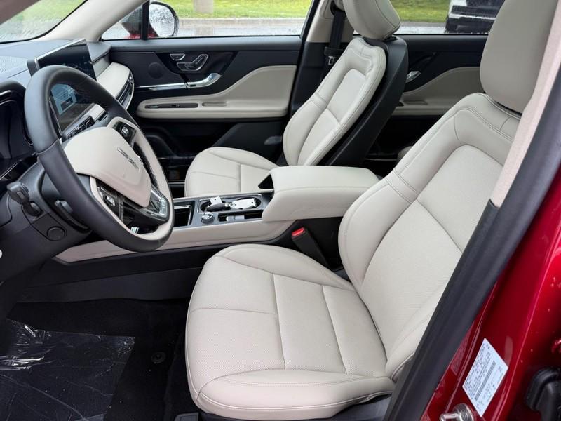 new 2025 Lincoln Corsair car, priced at $49,411