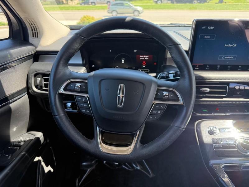 used 2022 Lincoln Nautilus car, priced at $28,995