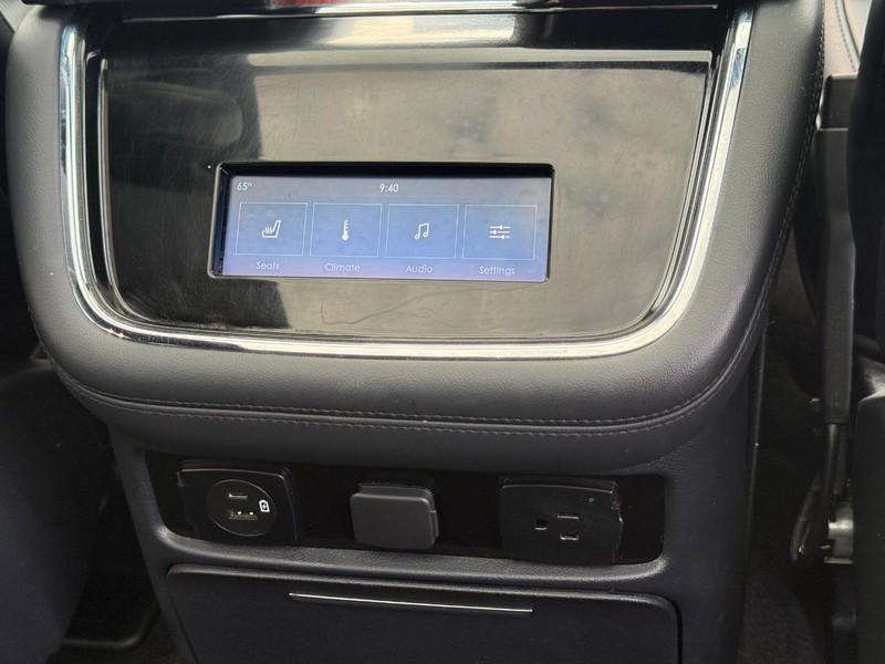 used 2022 Lincoln Navigator car, priced at $61,995