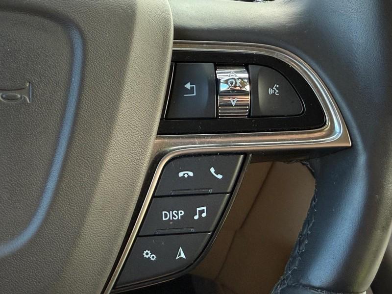 used 2020 Lincoln Nautilus car, priced at $22,995