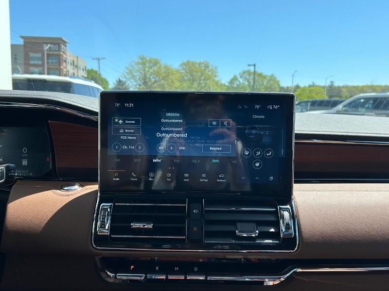 new 2024 Lincoln Navigator car, priced at $100,872