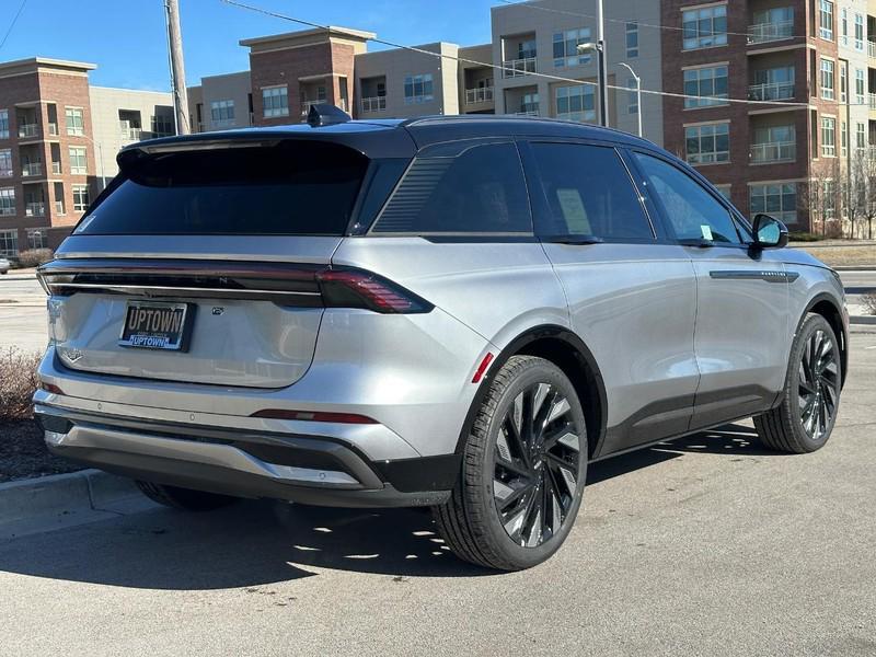 new 2025 Lincoln Nautilus car, priced at $69,274