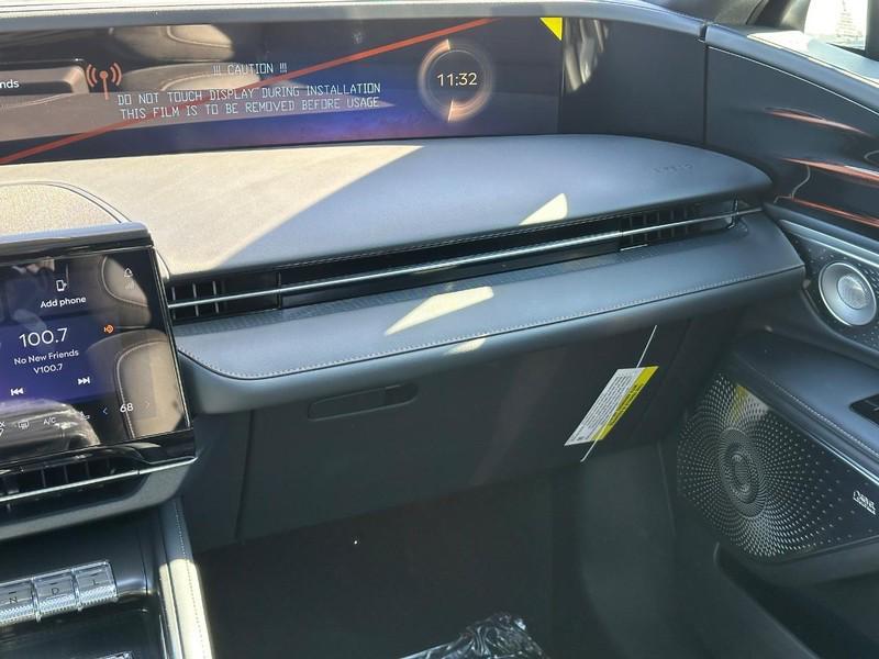 new 2025 Lincoln Nautilus car, priced at $69,274