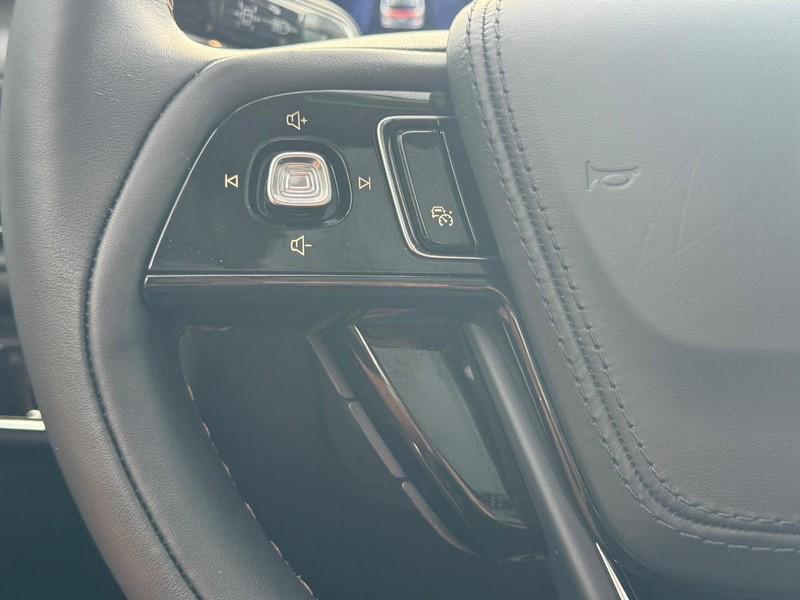 new 2025 Lincoln Aviator car, priced at $90,945