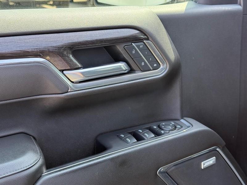 used 2022 Chevrolet Silverado 1500 car, priced at $37,995