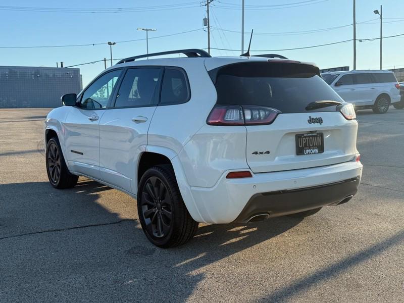 used 2019 Jeep Cherokee car