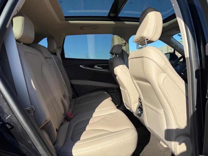 used 2023 Lincoln Nautilus car, priced at $32,995