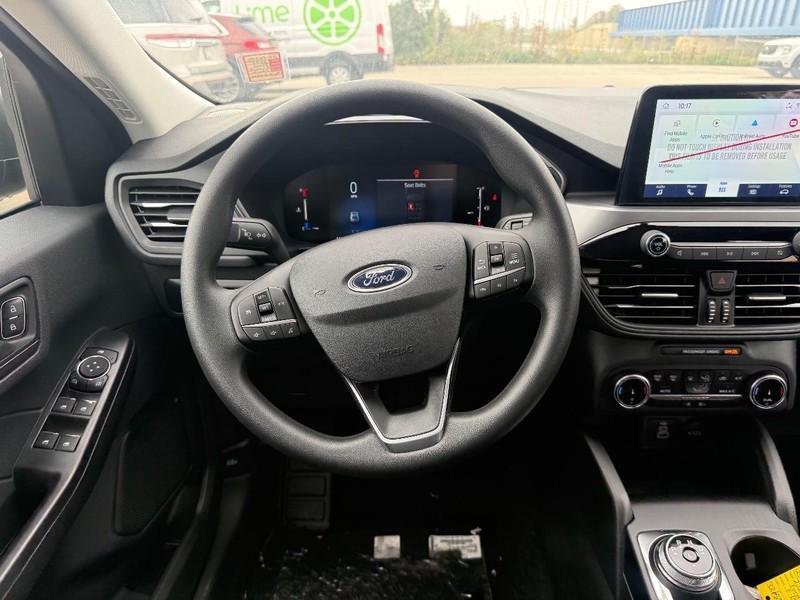 new 2025 Ford Escape car, priced at $30,138