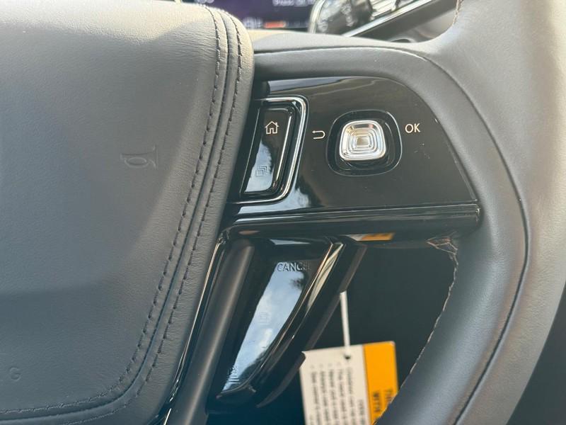 new 2025 Lincoln Aviator car, priced at $71,246