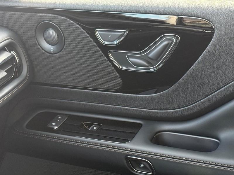 new 2025 Lincoln Aviator car, priced at $71,246