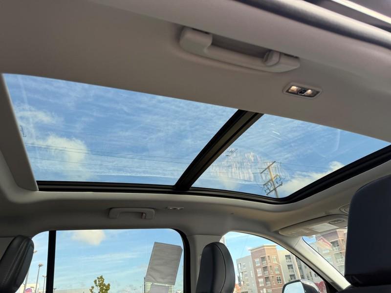 new 2025 Lincoln Aviator car, priced at $71,246