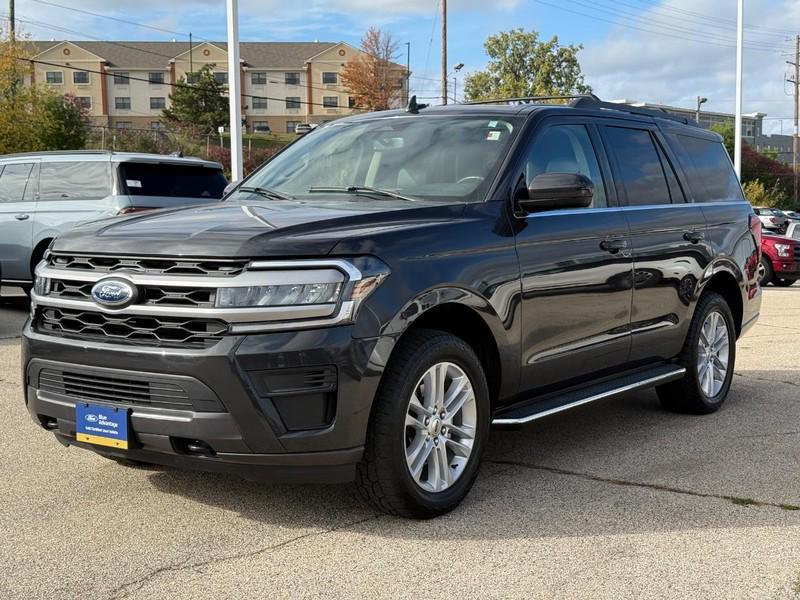 used 2023 Ford Expedition car, priced at $46,995
