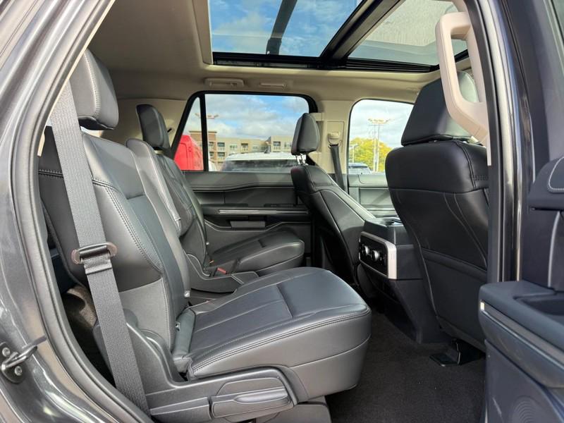 used 2023 Ford Expedition car, priced at $46,995